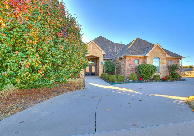 Photo 3 of Single family home for sale at 11121 Katie Beth Ln, Oklahoma City, OK 73170 | MLS# 1248479 | Listing updated on 2026-09-11