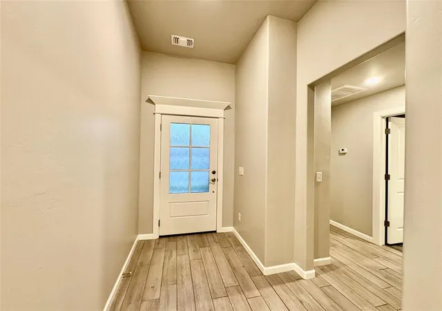 Photo 3 of Single family home for sale at 5401 Riverrun Ct, Arcadia, OK 73007 | MLS# 1248494 | Listing updated on 2026-09-14