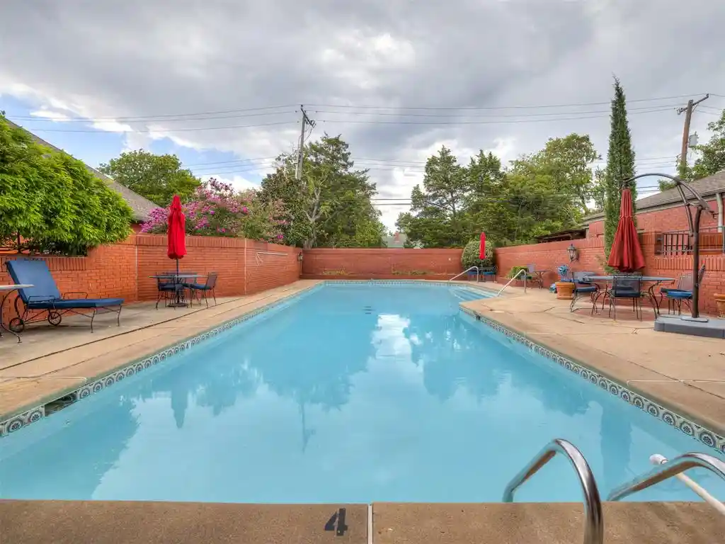 Listing Photo 50 - Condo for sale in 2825 NW Grand Blvd located at 2825 NW Grand Blvd, Oklahoma, OK 73116 - Unit #21