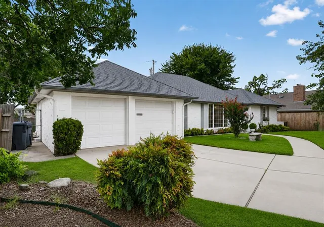 Photo 3 of Single family home for sale at 3205 Nw 54th Circle, Oklahoma City, OK 73112 | MLS# 1248501 | Listing updated on 2026-10-14