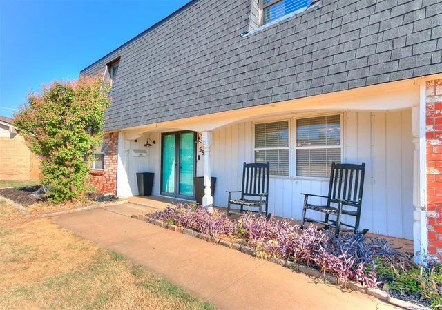 Photo 3 of Single family home for sale at 5817 N Caddo Ct, Warr Acres, OK 73132 | MLS# 1248525 | Listing updated on 2026-09-14