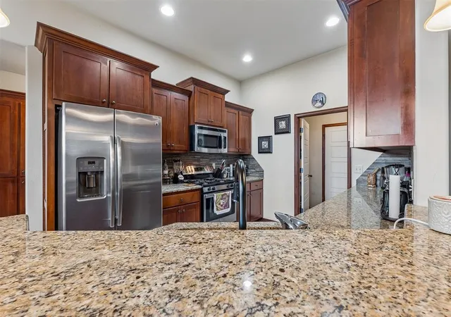 Photo 3 of Single family home for sale at 10917 Sw 30th Terrace, Yukon, OK 73099 | MLS# 1248530 | Listing updated on 2026-09-11