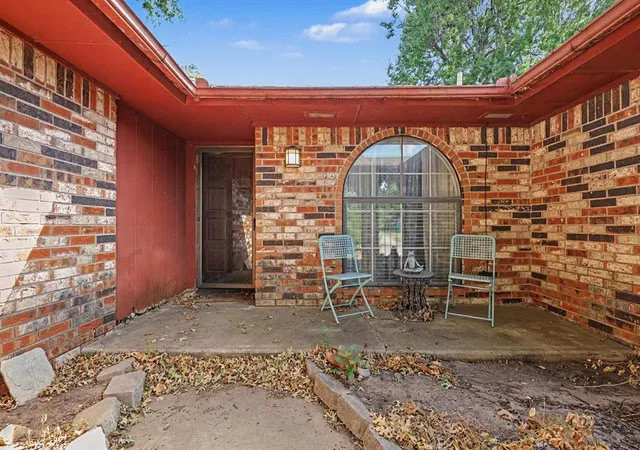 Photo 3 of Sale Pending at 2608 SW 91st Street, Oklahoma City, OK 73159 | MLS# 1248534 | Listing updated on 2026-09-11