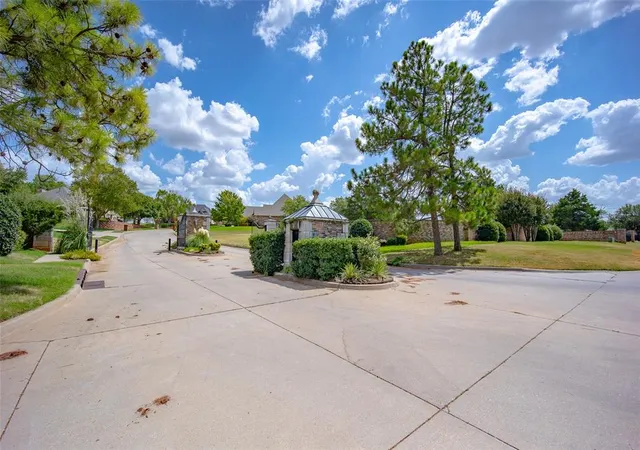 Photo 2 of Single family home for sale at 817 Carrie Ct, Purcell, OK 73080 | MLS# 1248544 | Listing updated on 2026-10-06
