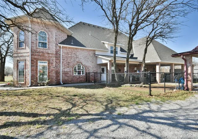 Photo 3 of Single family home for sale at 165170 Heffington Rd, Marlow, OK 73055 | MLS# 1248551 | Listing updated on 2026-09-11
