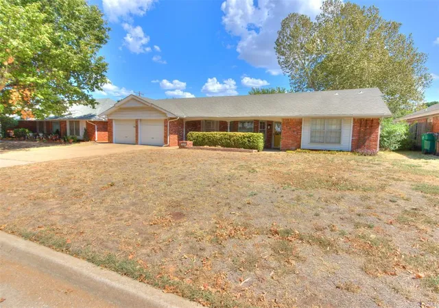 Photo 2 of Sale Pending at 6800 N Libby Ave, Oklahoma City, OK 73132 | MLS# 1248619 | Listing updated on 2026-09-19