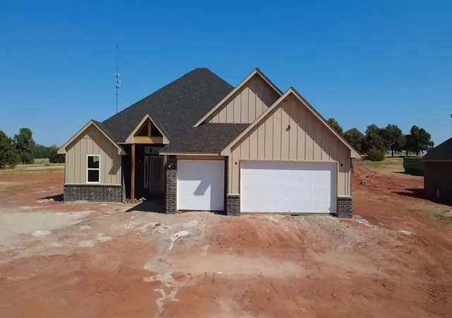 Photo 1 of Single family home for sale at 2416 Bear Crk Cir, Blanchard, OK 73010 | MLS# 1248662 | Listing updated on 2026-09-11