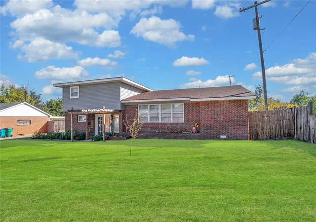 Photo 3 of Single family home for sale at 110 E Hillcrest Ln, Hobart, OK 73651 | MLS# 1248684 | Listing updated on 2026-09-11