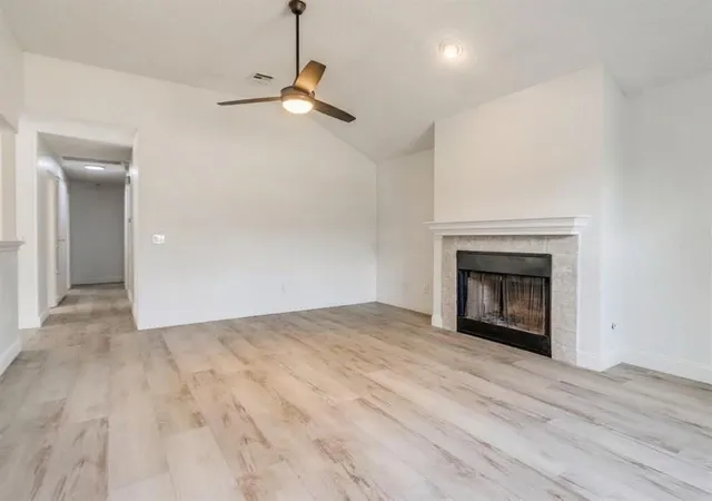 Photo 4 of Single family home for sale at 3209 Bismarc Ln, Norman, OK 73072 | MLS# 1248686 | Listing updated on 2026-09-11