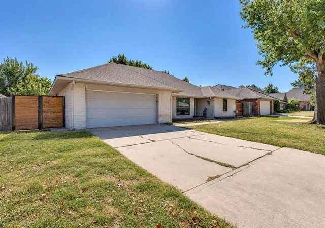Photo 3 of Single family home for sale at 13400 Apple Valley Dr, Oklahoma City, OK 73120 | MLS# 1248735 | Listing updated on 2026-09-14