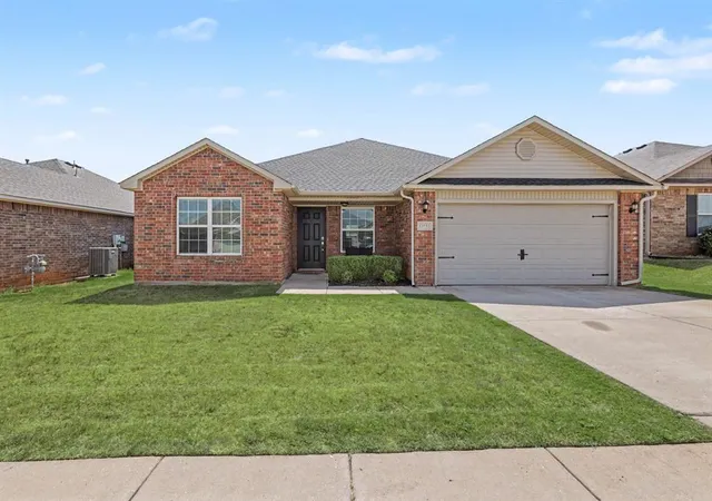 Photo 1 of Single family home for sale at 11732 Nw 135th Terrace, Piedmont, OK 73078 | MLS# 1248763 | Listing updated on 2026-10-05