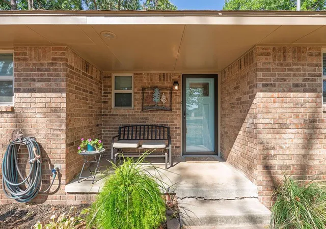 Photo 3 of Single family home for sale at 19806 Malone Rd, Tecumseh, OK 74873 | MLS# 1248766 | Listing updated on 2026-09-11