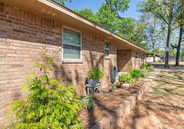 Photo 3 of Single family home for sale at 19806 Malone Rd, Tecumseh, OK 74873 | MLS# 1248766 | Listing updated on 2026-09-11