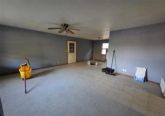 Photo 3 of Sale Pending at 304 Hal Dr, El Reno, OK 73036 | MLS# 1248791 | Listing updated on 2026-09-12