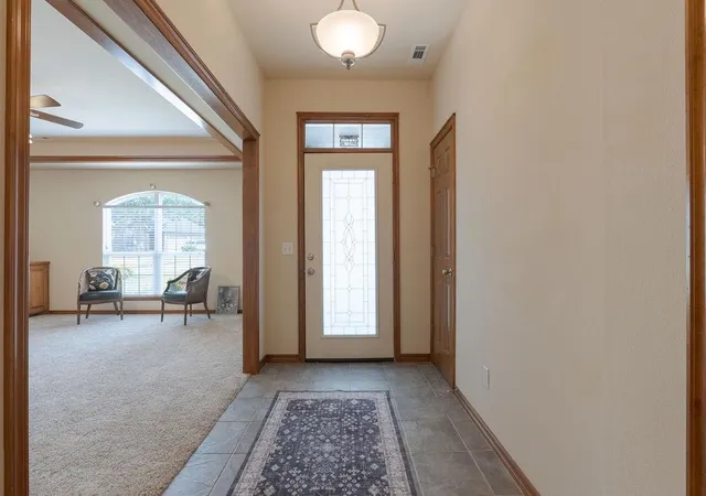 Photo 3 of Single family home for sale at 1714 Bridlewood Ct, Shawnee, OK 74804 | MLS# 1248907 | Listing updated on 2026-09-14