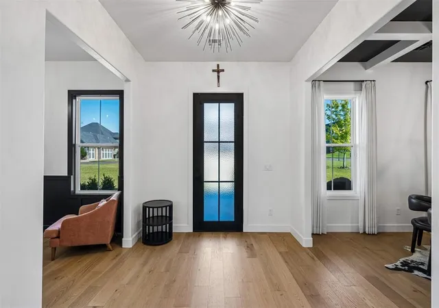 Photo 3 of Single family home for sale at 330 Old Farm Rd, Edmond, OK 73034 | MLS# 1248990 | Listing updated on 2026-09-15