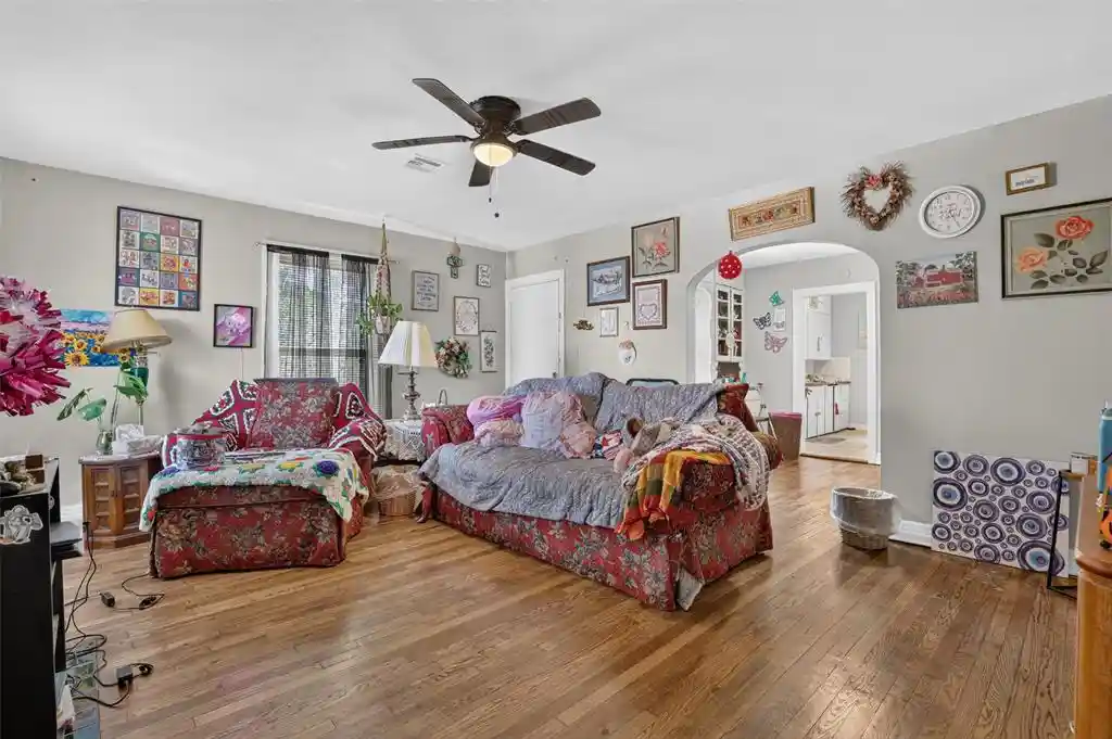 Listing Photo 1 - Condo for sale in 2014 NW 26th St located at 2014 NW 26th St, Oklahoma City, OK 73106 - Unit #2014