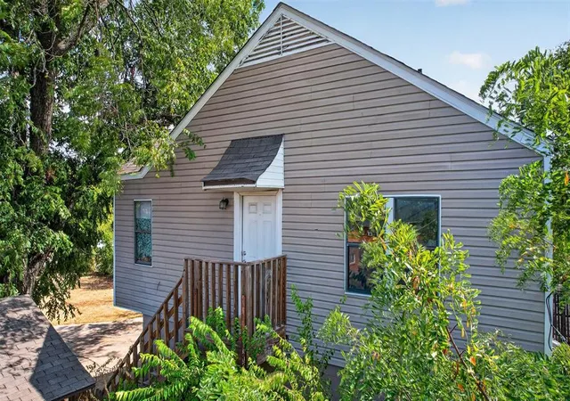 Photo 4 of House for sale at 2014 NW 26th Street #2014, Oklahoma City, OK 73106 | MLS# 1248991 | Listing updated on 2026-09-15