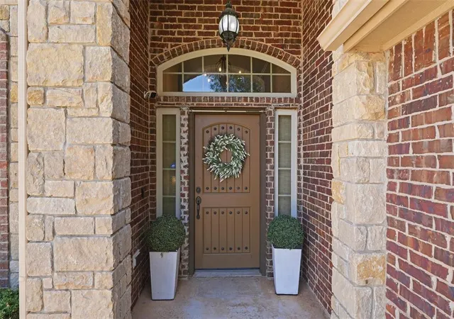 Photo 2 of Single family home for sale at 1400 Nw 192nd Terrace, Edmond, OK 73012 | MLS# 1249000 | Listing updated on 2026-09-14