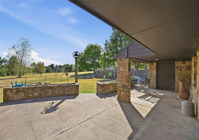 Photo 3 of Single family home for sale at 1305 Mockingbird Ln, Guthrie, OK 73044 | MLS# 1249048 | Listing updated on 2026-09-15