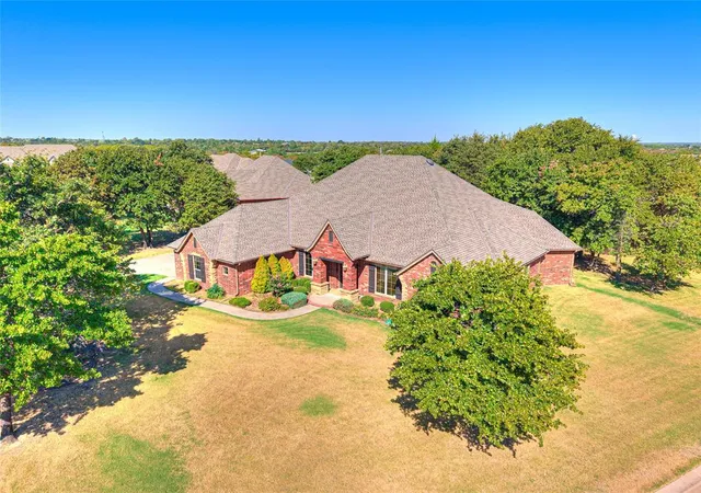 Photo 3 of Single family home for sale at 13439 Prestwick Cir, Choctaw, OK 73020 | MLS# 1249116 | Listing updated on 2026-09-14