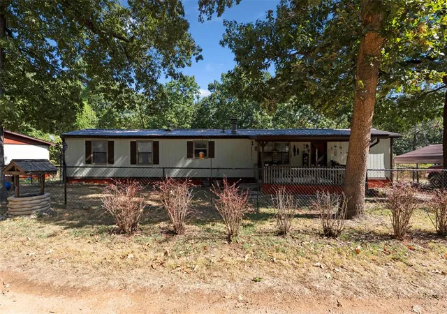 Photo 2 of Single family home for sale at 54201 Pin Oak Cir, Afton, OK 74331 | MLS# 1249168 | Listing updated on 2026-09-15