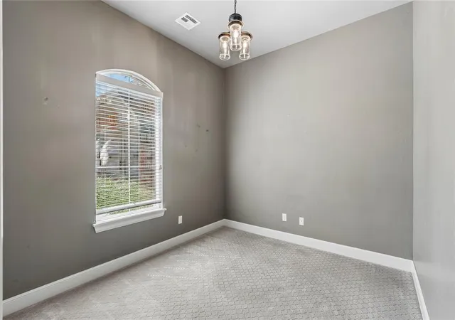 Photo 4 of Single family home for sale at 121 SW 175th Terrace, Oklahoma City, OK 73170 | MLS# 1249337 | Listing updated on 2026-09-16