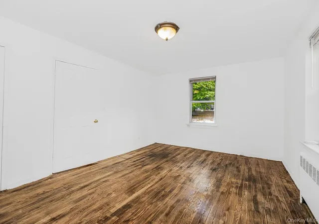 Photo 3 of Condo for sale at 144 Ravine Ave #2C, Yonkers, NY 10701 | MLS# H6331226 | Listing updated on 2026-10-07