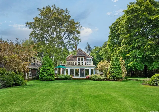 Photo 3 of Single family home for sale at 61 Lower 7 Ponds Rd, Water Mill, NY 11976 | MLS# L3586103 | Listing updated on 2026-09-15