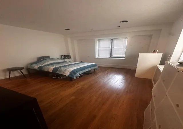 Photo 3 of Condo for sale at 141 Wyckoff Pl #1F, Woodmere, NY 11598 | MLS# 880798 | Listing updated on 2026-09-15