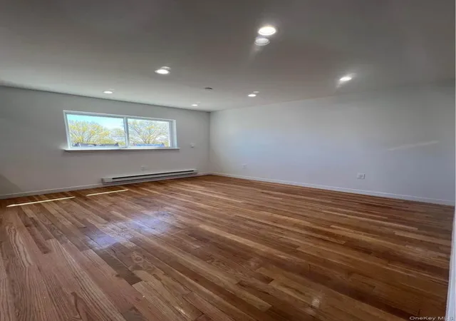 Photo 1 of House for sale at 718 Rosedale Ave, Bronx, NY 10473 | MLS# 905370 | Listing updated on 2026-09-15