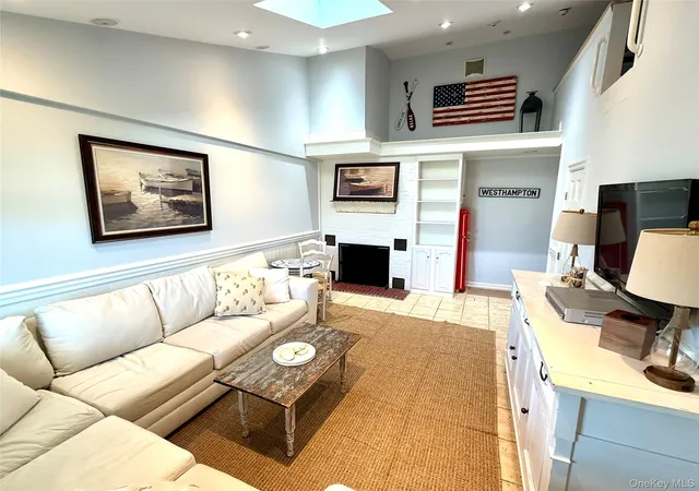 Photo 3 of Condo for sale at 231 Dune Rd #905, Westhampton Beach, NY 11978 | MLS# 912721 | Listing updated on 2026-10-07