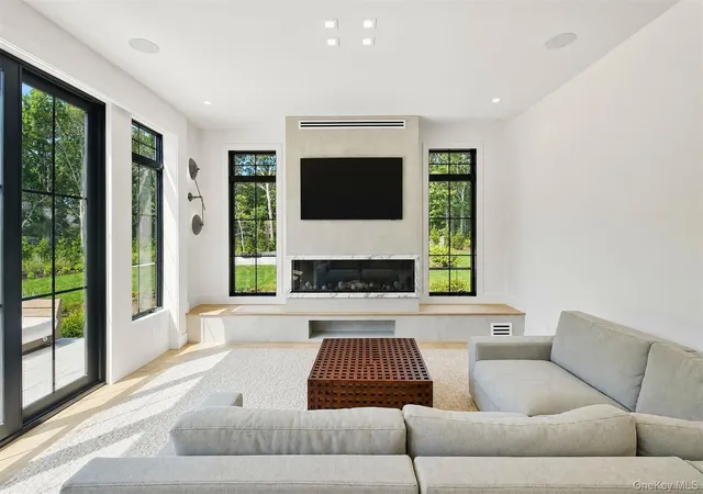 Photo 2 of Single family home for sale at Nc12 Landing Ln, East Quogue, NY 11942 | MLS# 915536 | Listing updated on 2026-09-11