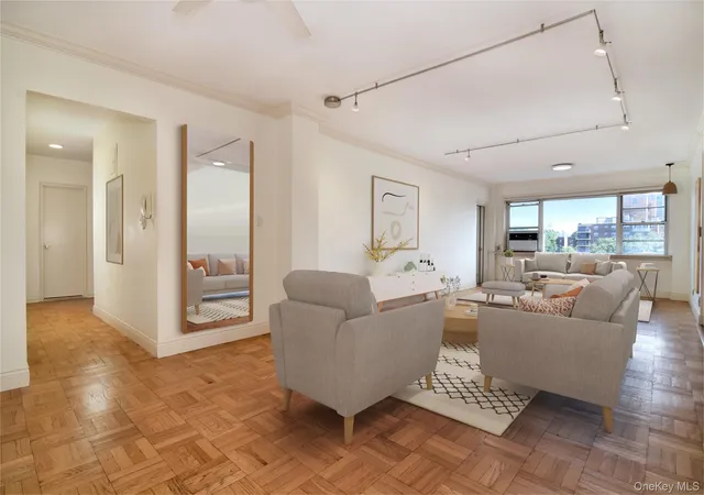 Photo 2 of Sale Pending at 750 Kappock St #807, Bronx, NY 10463 | MLS# 916403 | Listing updated on 2026-09-10