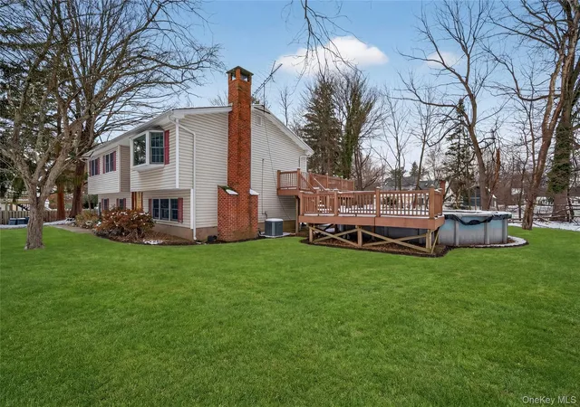 Photo 2 of Sale Pending at 12 Spruce Ct, Clarkstown, NY 10954 | MLS# 935357 | Listing updated on 2026-09-10