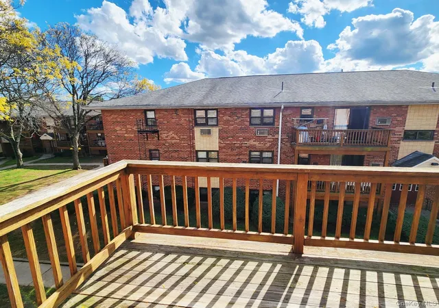 Listing Photo 5 - Condo for sale in building located at 112 Union Rd, Ramapo, NY 10931 - Unit #3L