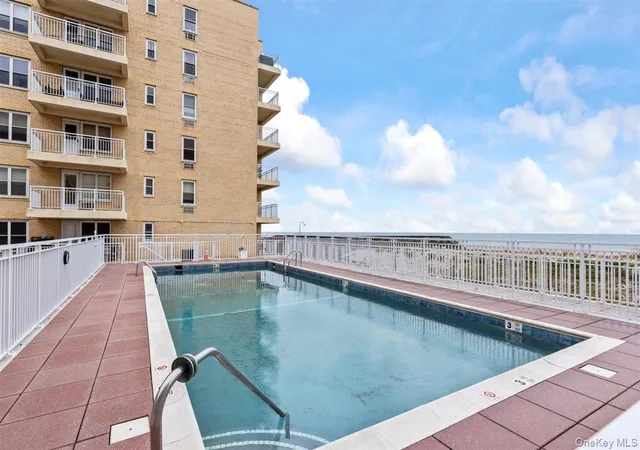 Sale Pending at 700 Shore Rd #7Y, Long Beach, NY 11561 | MLS# 938498 | Listing updated on 2026-09-23