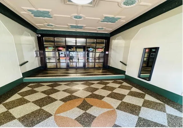 Photo 3 of Condo for sale at 2081 Cruger Ave #1K, Bronx, NY 10462 | MLS# 938940 | Listing updated on 2026-09-13