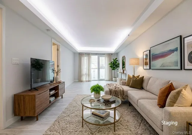 Sale Pending at 15815 Union Turnpike #3B, New York, NY 11366 | MLS# 947410 | Listing updated on 2026-09-11