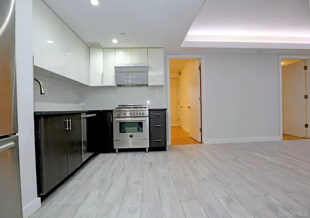Photo 3 of Sale Pending at 15815 Union Turnpike #3B, New York, NY 11366 | MLS# 947410 | Listing updated on 2026-09-11