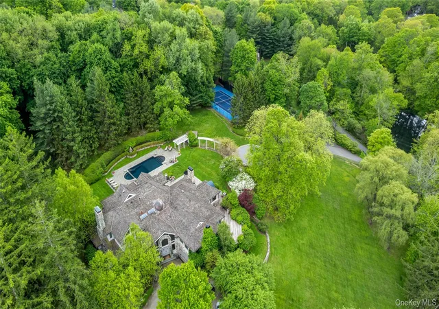 Photo 1 of Mansion for sale at 150 Old Farm Rd N, Mount Pleasant, NY 10514 | MLS# 950756 | Listing updated on 2026-09-18