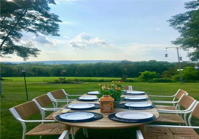 Photo 2 of Single family home for sale at 90 Onderdonk Rd, Warwick (town), NY 10990 | MLS# 972385 | Listing updated on 2026-09-18