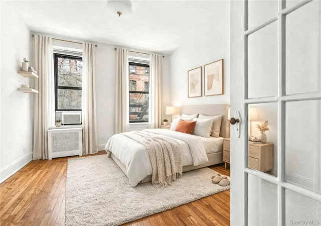 Listing Photo 3 - Condo for sale in building located at 211 E 88Th St, New York, NY 10128 - Unit #2A