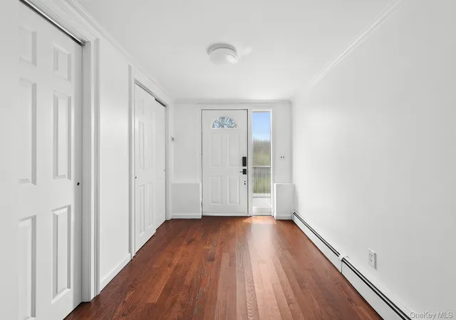 Photo 3 of Single family home for sale at 168 Pound Ridge Rd, Bedford, NY 10506 | MLS# 973158 | Listing updated on 2026-09-12