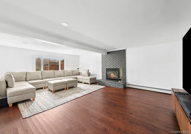 Photo 3 of Single family home for sale at 168 Pound Ridge Rd, Bedford, NY 10506 | MLS# 973158 | Listing updated on 2026-09-12