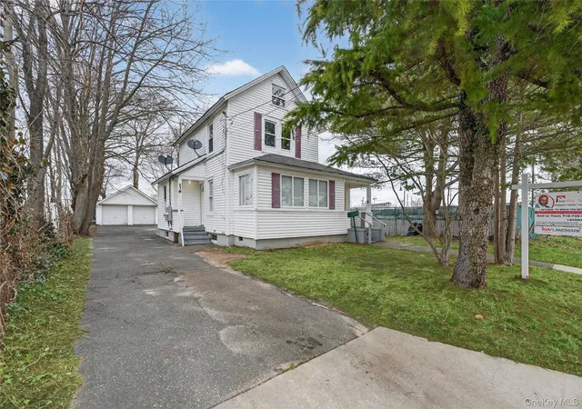 Photo 3 of Single family home for sale at 21 Maple Ave, Port Jefferson Station, NY 11776 | MLS# 973219 | Listing updated on 2026-09-12