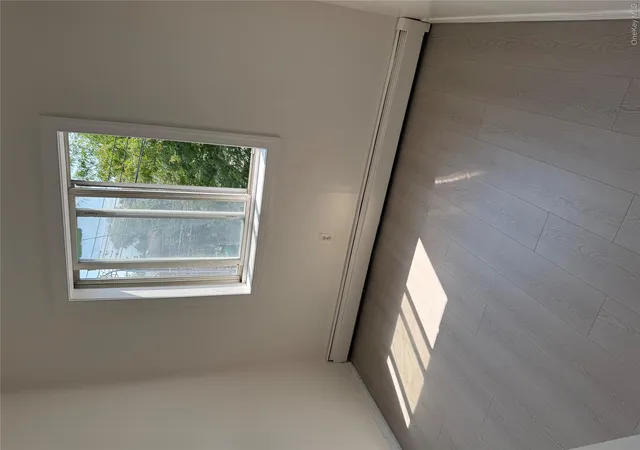 Photo 2 of Multi family home for sale at 197 29 Hiawatha Ave, Hollis, NY 11423 | MLS# 979092 | Listing updated on 2026-10-01