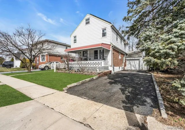 Photo 2 of Sale Pending at 30 Norfolk Dr E, Elmont, NY 11003 | MLS# 979457 | Listing updated on 2026-09-11