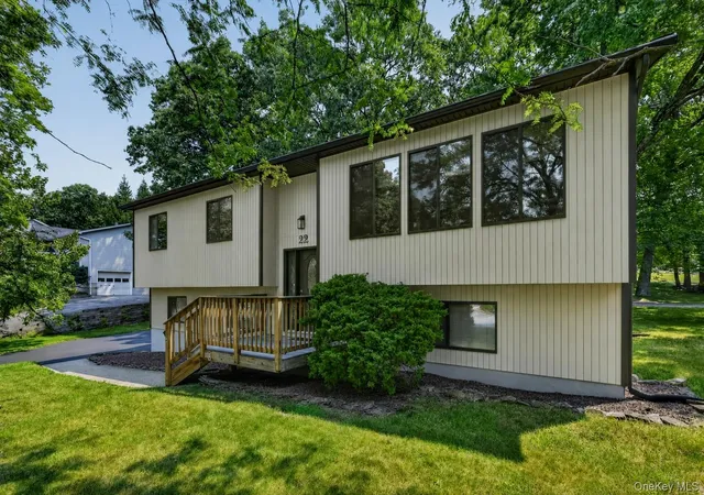 Sale Pending at 22 Cambridge Cir, Monroe, NY 10950 | MLS# 979471 | Listing updated on 2026-09-13