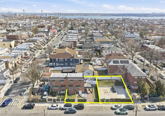Photo 2 of Single family home for sale at 2866 Dewey Ave, Bronx, NY 10465 | MLS# 979749 | Listing updated on 2026-09-19